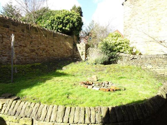 29 Spring Hill Road Rear garden.JPG