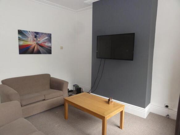 122 Crookes Lounge.jpg
