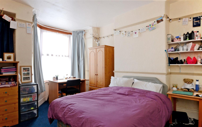 23 Clementson - room 1.png