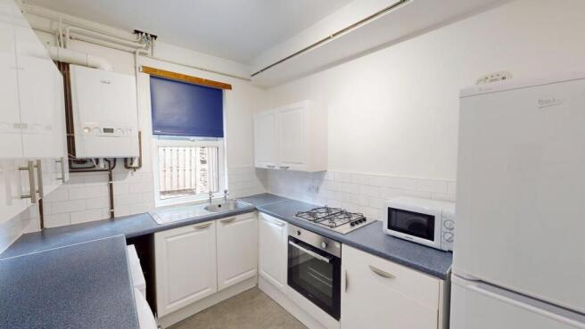 190 School Rd - Kitchen.jpg