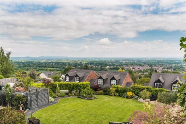 4 Bedroom Cottage For Sale In Cowleigh Road Malvern Wr14