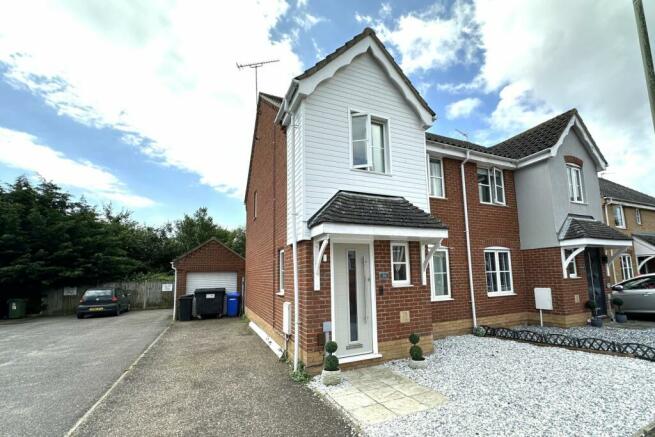 Contemporary 3 Bed Semi For Sale