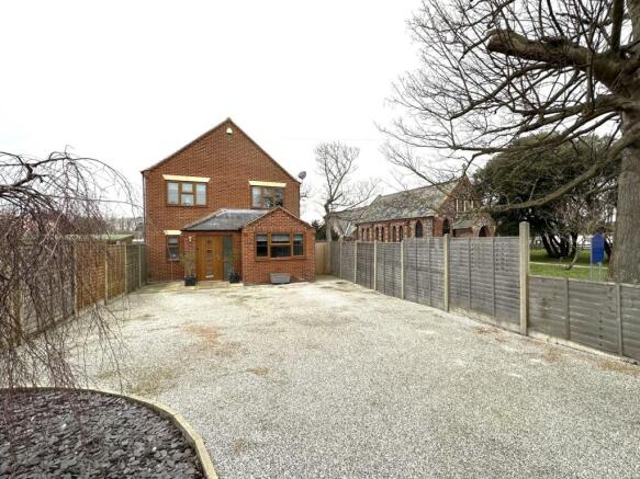4 bedroom House for sale