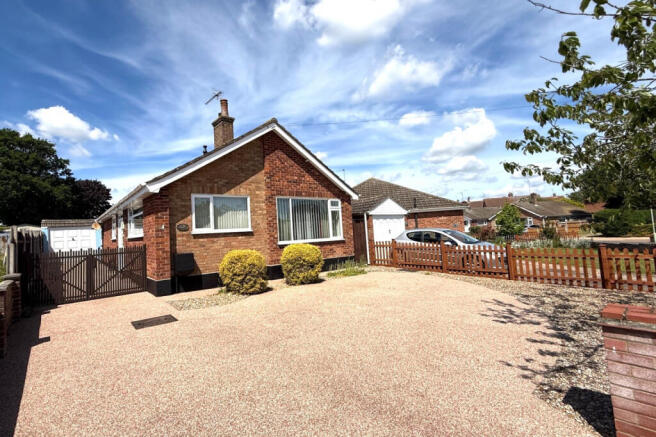 DETACHED TWO BED BUNGALOW FOR SALE