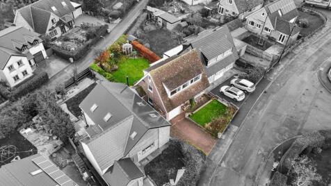 Highfields, Hoylandswaine