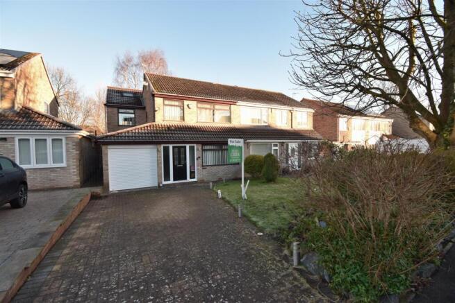 18 Elwick Avenue Newton Aycliffe (15).JPG