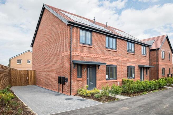 Property-Perspective-Stoneley-Road-Crewe-040725-20