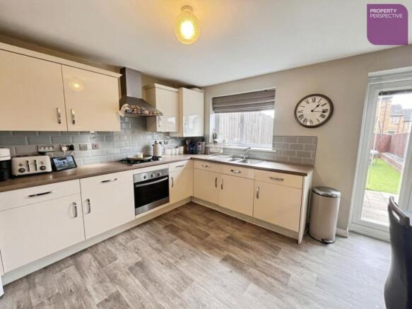 pbox-kitchen-326788.JPG