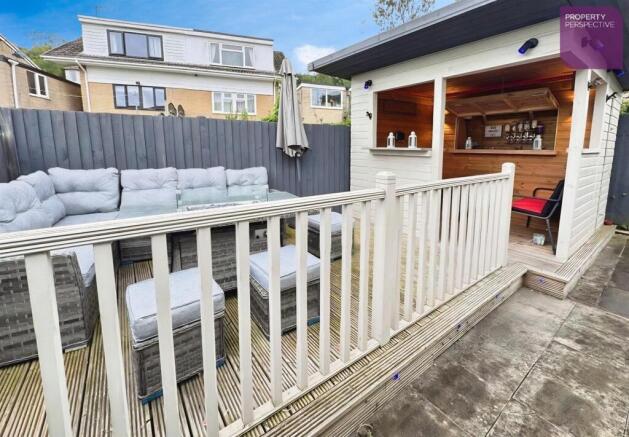 1e5b941c-download 20 281 29.jpg