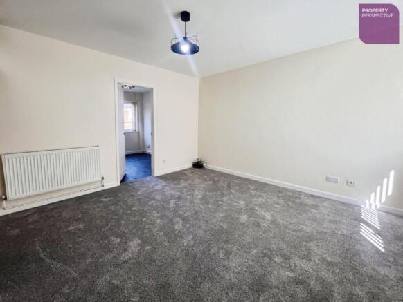 pbox-bedroom-340830.JPG