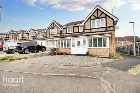 The Lawns, Stevenage