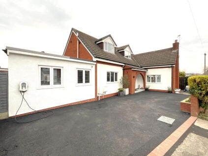 HALESOWEN, Haywood Drive