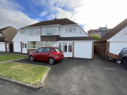 Fairbourne Avenue, Rowley Regis, B65 9JR
