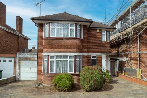 Francklyn Gardens, Edgware, HA8