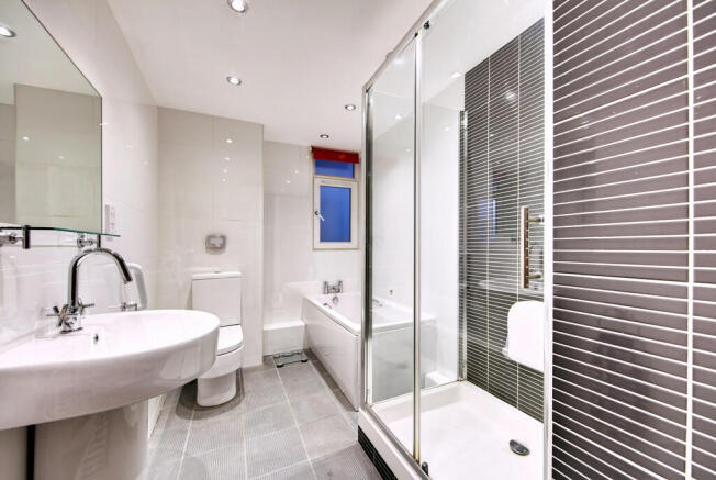 Bathroom1