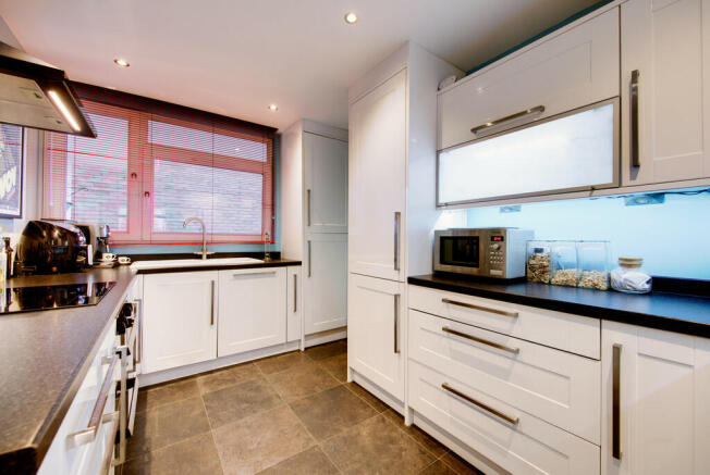 Kitchen1