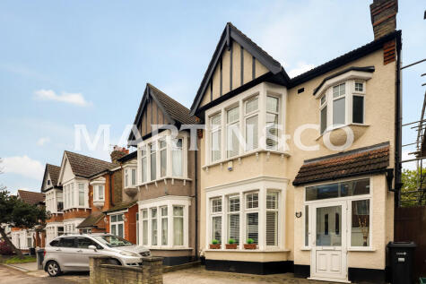 Woodlands Avenue, Wanstead