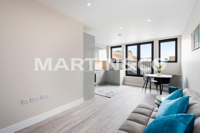 1_Reception_Kitch...