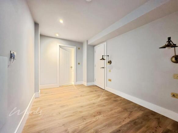 Carlton 1 bedroom...