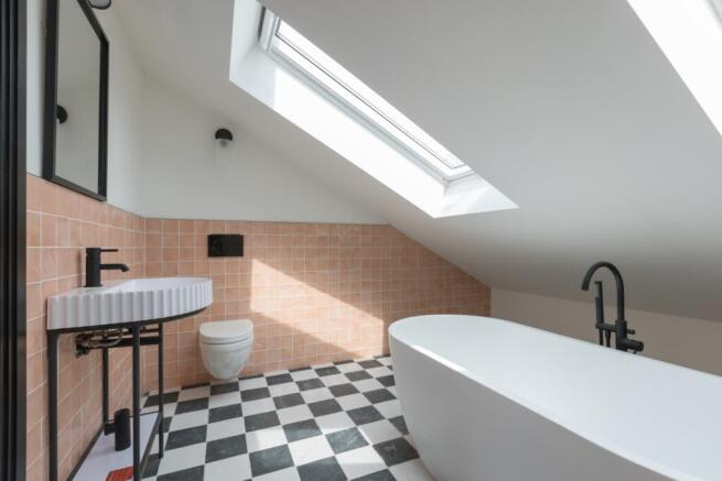 6 Hib bath