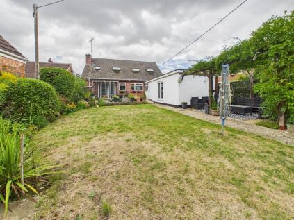 Colyton Way, Purley On Thames, Reading