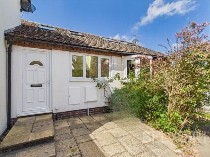 Longacre Mews, Bicton Heath, Shrewsbury, SY3