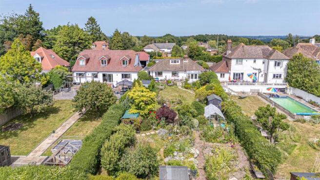 dji_fly_20250621_144830_0016_1750683744390_photo_A