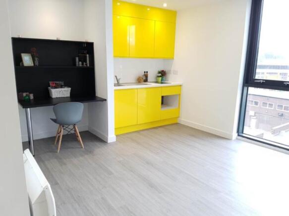 13 Royal Riverside (