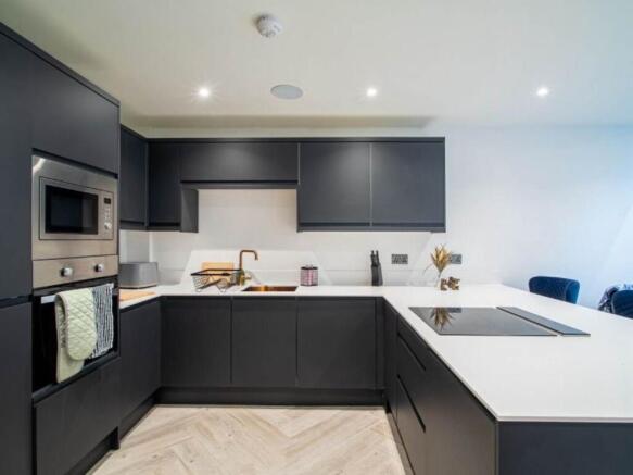 99b8ef96-dcb3-4625-a