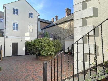 Axminster - 2 bedroom flat for sale