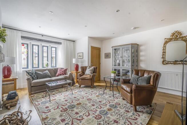 Sitting Room.jpg
