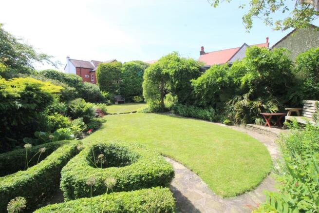 St Annes Road East, 202, outside 3.JPG