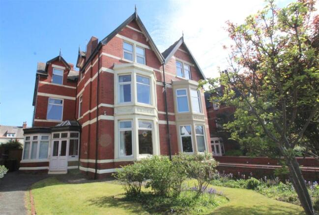 St Thomas Road, 14 Front.JPG