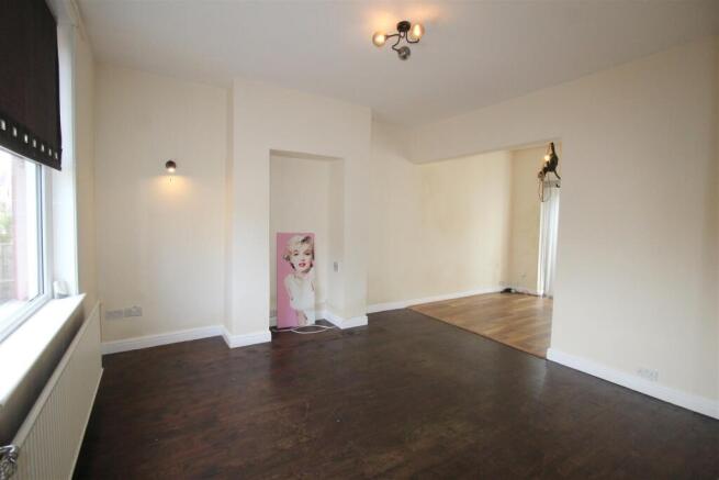 Curzon Road, Lounge.JPG