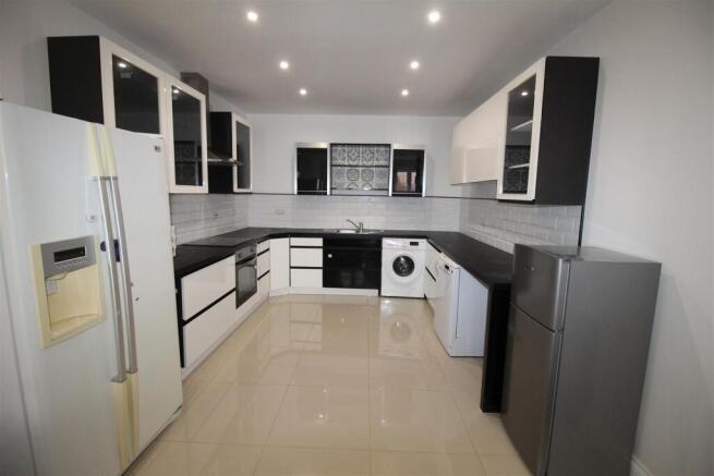 Duckworth Buildings, flat 1, kitchen.JPG