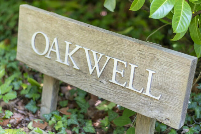 Oakwell.1
