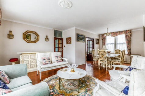 Valencia Road, Stanmore, HA7