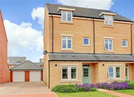 Houghton le Spring - 4 bedroom semi-detached house for sale