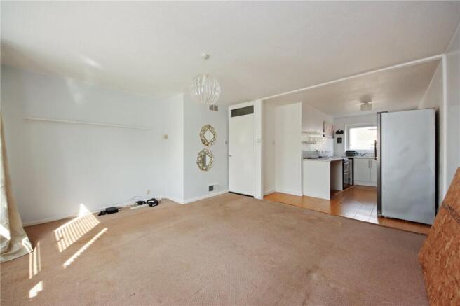 Lounge/Kitchen