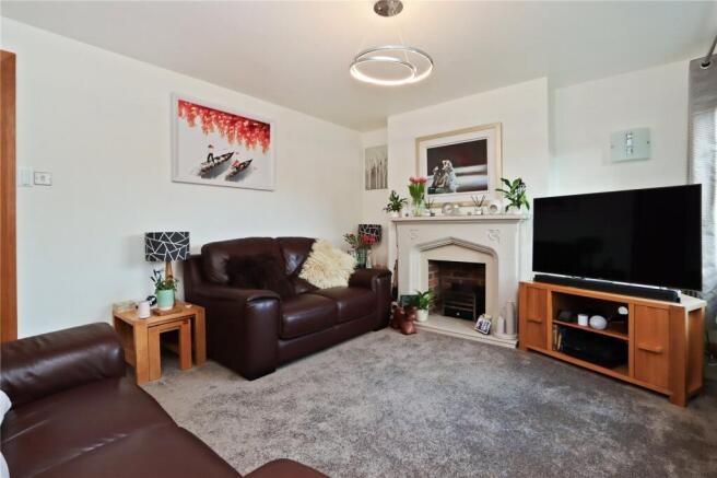 Living Room Pic 2