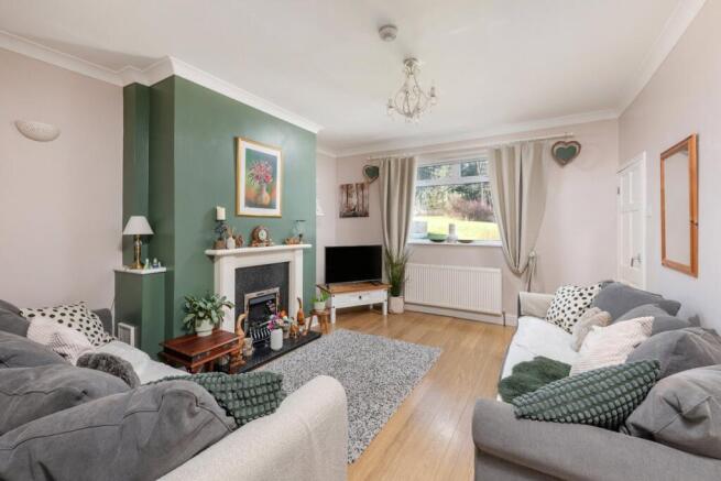 Living Room Pic 1