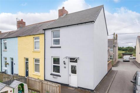 Strothers Terrace, High Spen, Rowlands Gill, Tyne and Wear, NE39