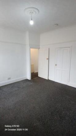 WhatsApp Image 2025-10-24 at 11.54.26_7a34f958