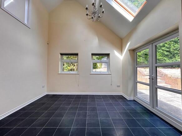 5ebebfbc-b4a5-4e3d-9575-340565e8b74b