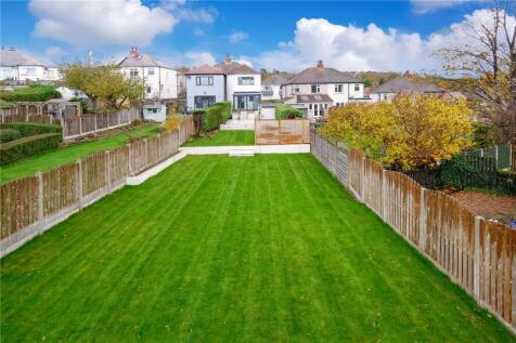 Castlemore Road, Baildon, Shipley, West Yorkshire, BD17