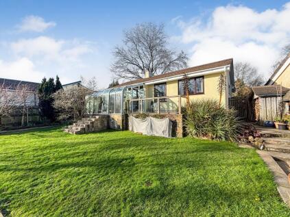 Oaklands Close, Buckfastleigh