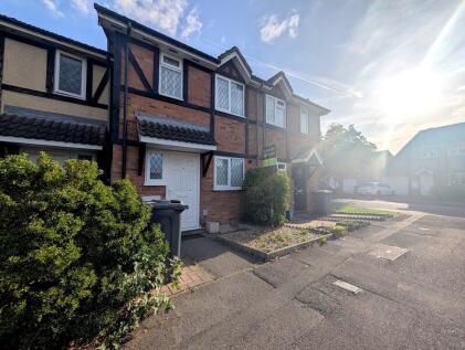 Quincy Road, Egham, TW20