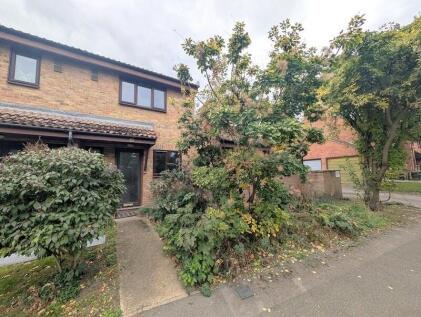 Natalie Close, Feltham, TW14