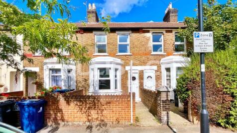 Queens Road, Southall, UB2