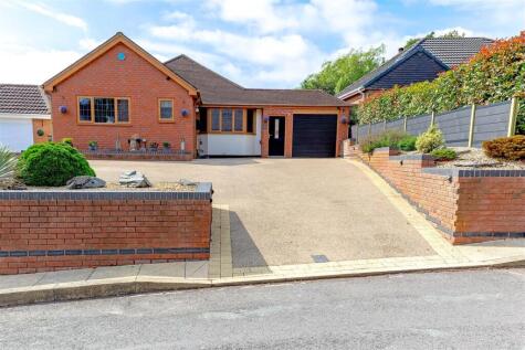 Main Street, Stonnall